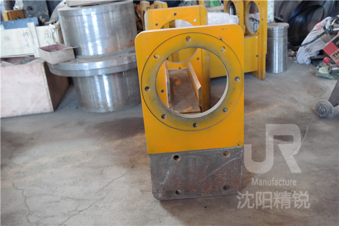 一运驱动装置架 (2)