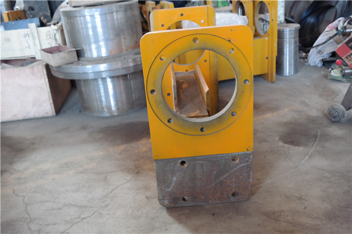 一运驱动装置架 (2)